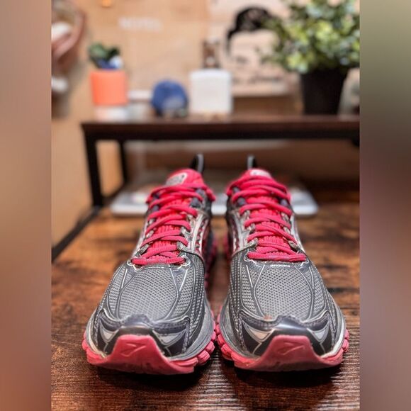 Brooks Pink and Gray Glycerin 14 Size 7.5 - Picture 9 of 12